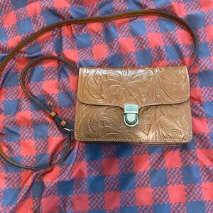 Patricia Nash Tan Embossed Leather Crossbody bag new